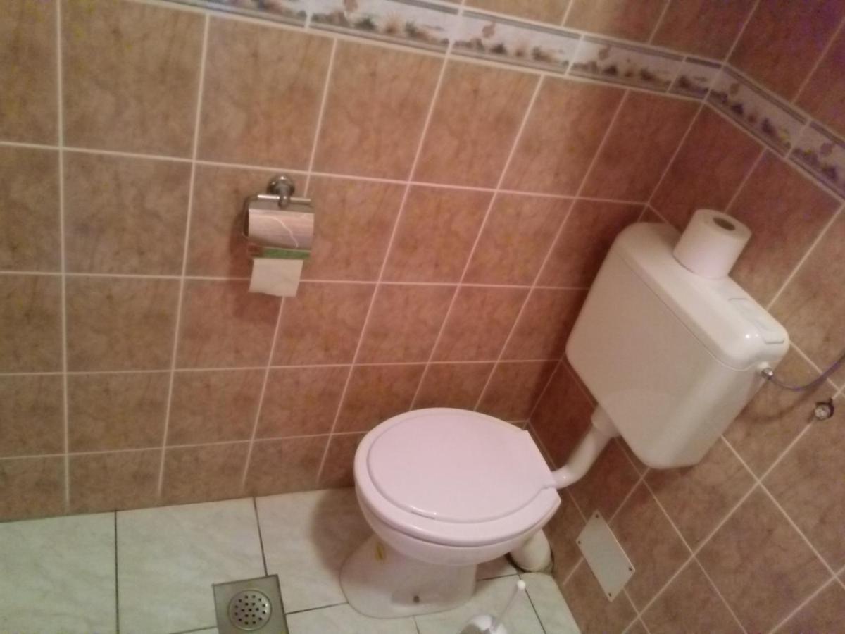 Maslina Lägenhet Vir Exteriör bild